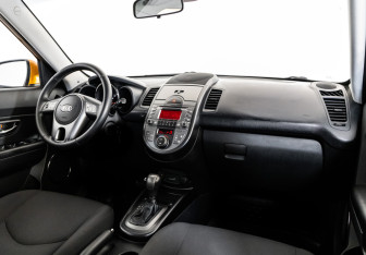Подержанный автомобиль Kia Soul 2010 года (9 фото)