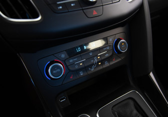 Подержанный автомобиль Ford Focus Hatchback 2019 года (13 фото)