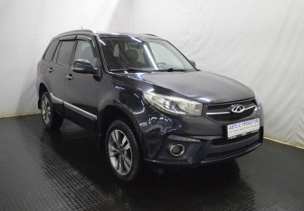 Подержанный автомобиль Chery Tiggo 3 2017 года (3 фото)