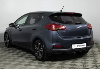 Подержанный автомобиль Kia Ceed Hatchback 2015 года (7 фото)
