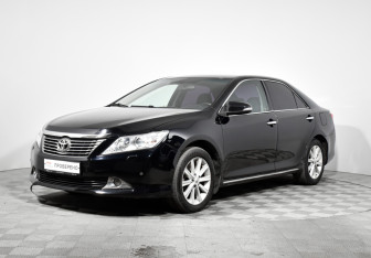 Подержанный автомобиль Toyota Camry Sedan 2013 года (1 фото)