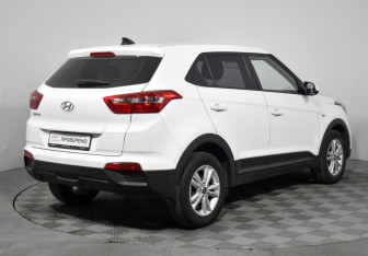 Подержанный автомобиль Hyundai Creta 2019 года (5 фото)