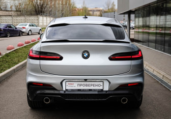 Подержанный автомобиль BMW X4 2019 года (5 фото)