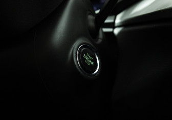 Подержанный автомобиль Skoda Rapid Liftback 2021 года (18 фото)