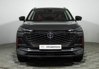 Подержанный автомобиль Changan UNI-S 2024 года (2 фото)