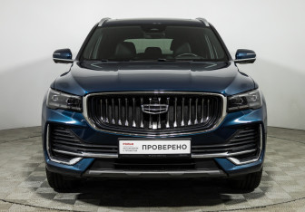 Подержанный автомобиль Geely Monjaro 2024 года (18 фото)