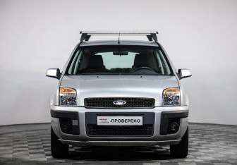 Подержанный автомобиль Ford Fusion 2007 года (2 фото)
