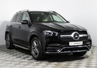 Подержанный автомобиль Mercedes-Benz GLE 2021 года (3 фото)