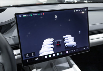 Подержанный автомобиль Xiaomi SU7 2024 года (24 фото)
