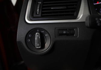 Подержанный автомобиль Skoda Rapid Liftback 2016 года (16 фото)