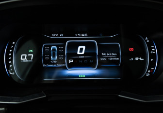 Подержанный автомобиль Soueast DX8S 2022 года (12 фото)