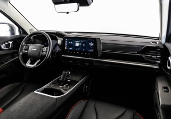 Подержанный автомобиль Haval H3 2024 года (10 фото)