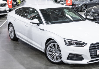 Подержанный автомобиль Audi A5 Liftback 2019 года (7 фото)