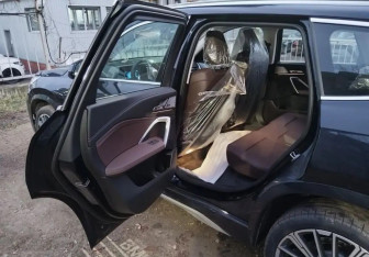 Новый BMW X1 2025 (6 фото)