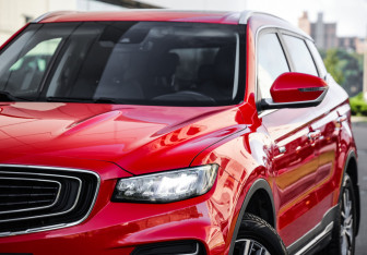 Подержанный автомобиль Geely Atlas Pro 2022 года (2 фото)