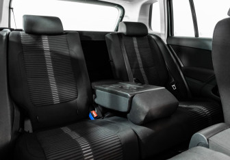 Подержанный автомобиль Volkswagen Tiguan 2010 года (21 фото)