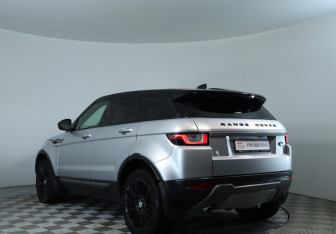 Подержанный автомобиль Land Rover Range Rover Evoque 2017 года (8 фото)