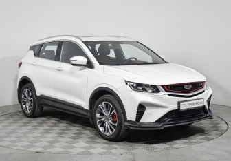 Подержанный автомобиль Geely Coolray 2023 года (3 фото)