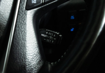 Подержанный автомобиль Toyota Alphard 2020 года (26 фото)