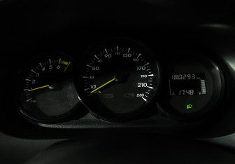 Подержанный автомобиль Renault Megane Hatchback 2012 года (12 фото)