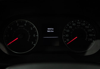 Подержанный автомобиль Renault Arkana 2021 года (12 фото)