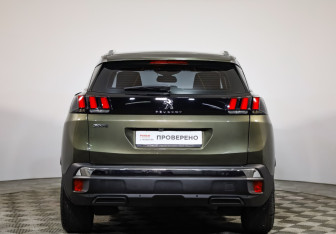 Подержанный автомобиль Peugeot 3008 2020 года (5 фото)