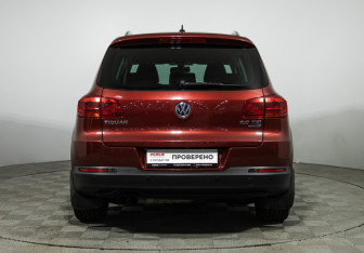 Подержанный автомобиль Volkswagen Tiguan 2012 года (6 фото)