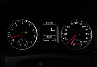 Подержанный автомобиль Volkswagen Tiguan 2013 года (12 фото)