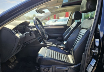 Подержанный автомобиль Volkswagen Passat Wagon 2019 года (8 фото)