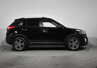Подержанный автомобиль Hyundai Creta 2017 года (4 фото)