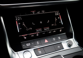 Подержанный автомобиль Audi A6 Sedan 2019 года (20 фото)