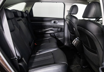 Подержанный автомобиль Kia Sorento 2021 года (26 фото)