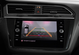 Подержанный автомобиль Volkswagen Tiguan 2019 года (18 фото)