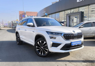 Подержанный автомобиль Skoda Kodiaq 2022 года (3 фото)