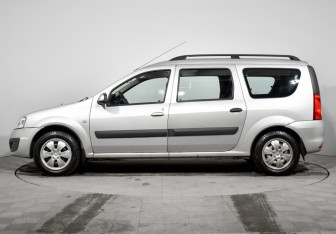 Подержанный автомобиль LADA (ВАЗ) Largus Wagon 2012 года (8 фото)