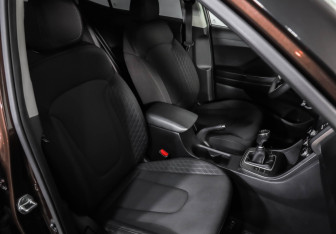 Подержанный автомобиль Hyundai Creta 2022 года (21 фото)