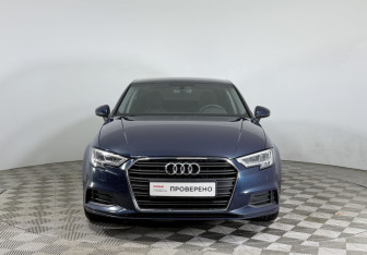 Подержанный автомобиль Audi A3 Sedan 2020 года (2 фото)
