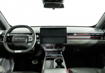 Подержанный автомобиль Jetour Dashing 2023 года (13 фото)