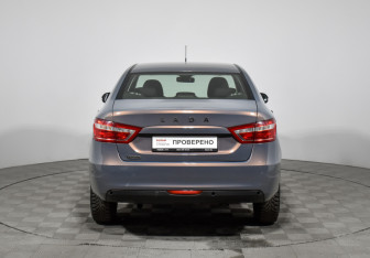 Подержанный автомобиль LADA (ВАЗ) Vesta Sedan 2017 года (6 фото)