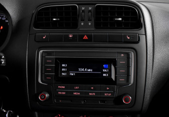 Подержанный автомобиль Volkswagen Polo Sedan 2016 года (17 фото)