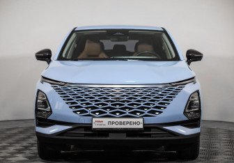 Подержанный автомобиль Omoda C5 2023 года (2 фото)