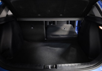 Подержанный автомобиль Kia Rio Hatchback 2020 года (18 фото)