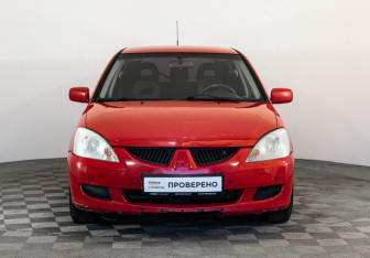 Подержанный автомобиль Mitsubishi Lancer Wagon 2004 года (2 фото)