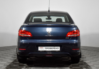 Подержанный автомобиль Peugeot 408 2013 года (6 фото)