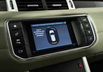 Подержанный автомобиль Land Rover Range Rover Evoque 2018 года (16 фото)