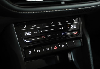 Подержанный автомобиль Skoda Kodiaq 2022 года (19 фото)