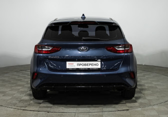 Подержанный автомобиль Kia Ceed Hatchback 2019 года (6 фото)