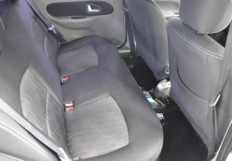 Подержанный автомобиль Renault Symbol 2008 года (13 фото)