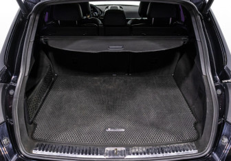 Подержанный автомобиль Porsche Cayenne 2013 года (15 фото)