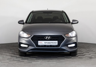 Подержанный автомобиль Hyundai Solaris Sedan 2017 года (2 фото)